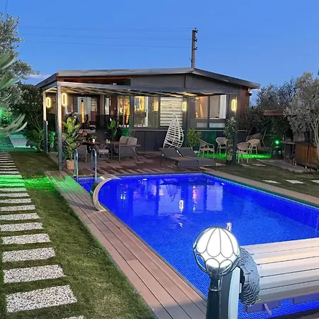 Akcavillagarden Villa